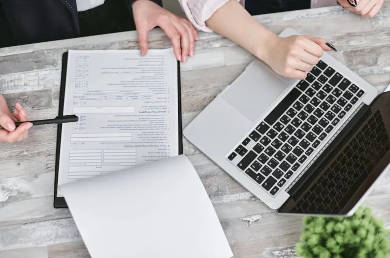 Techlawnews Review: What It Is, Features, Safety, and Alternatives